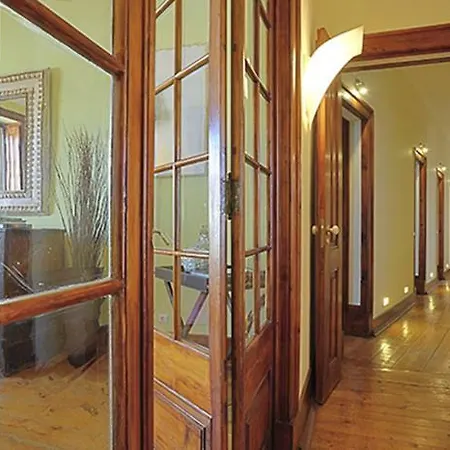 Apartment Brazilian Chic Portuguese Living *