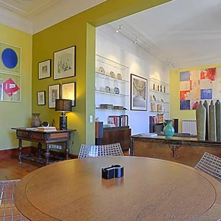 Brazilian Chic Portuguese Living شقة Lisboa